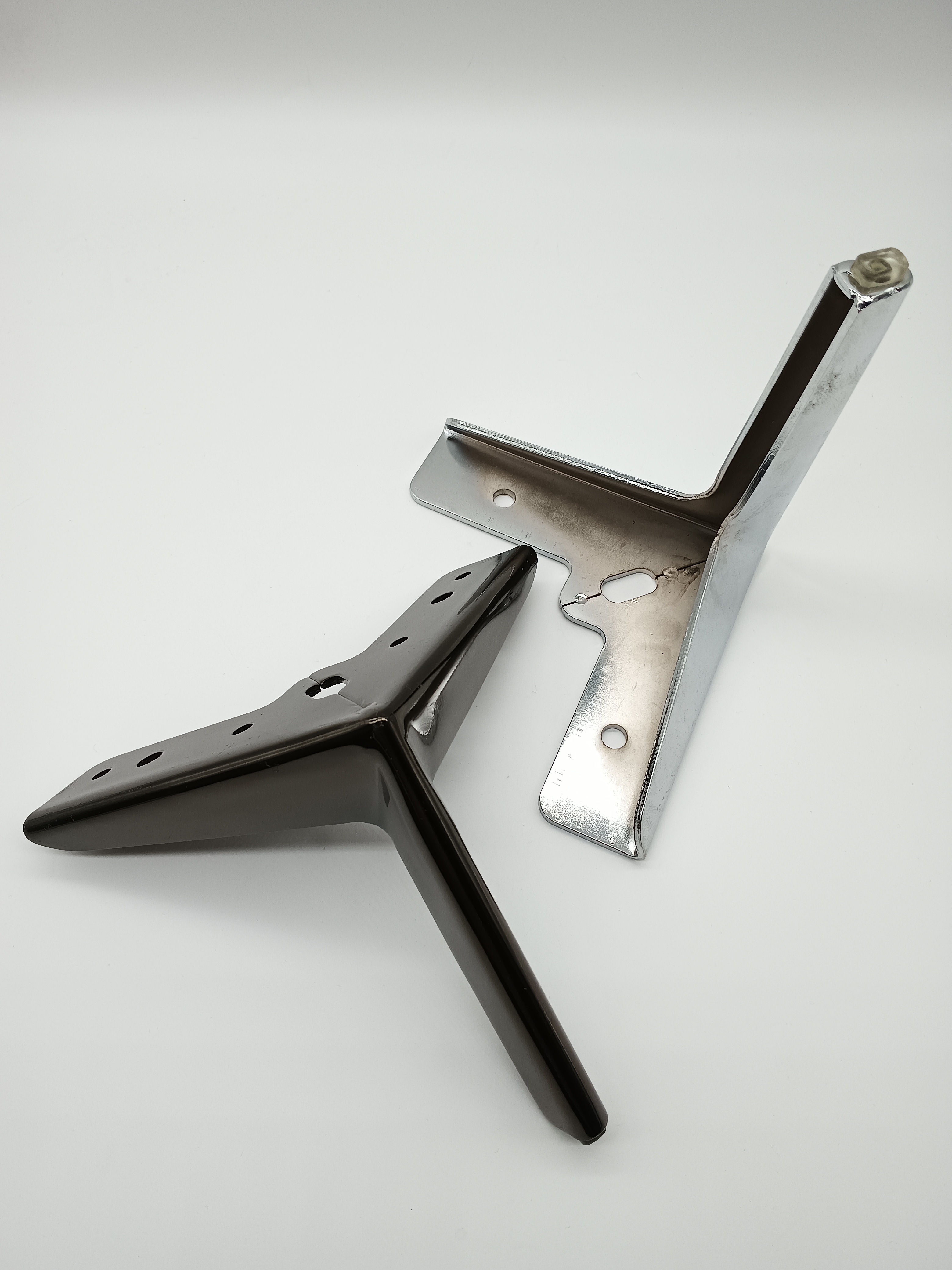 Foshan Factory Industry Metal Hardware Accessories Modern Sofa Legs