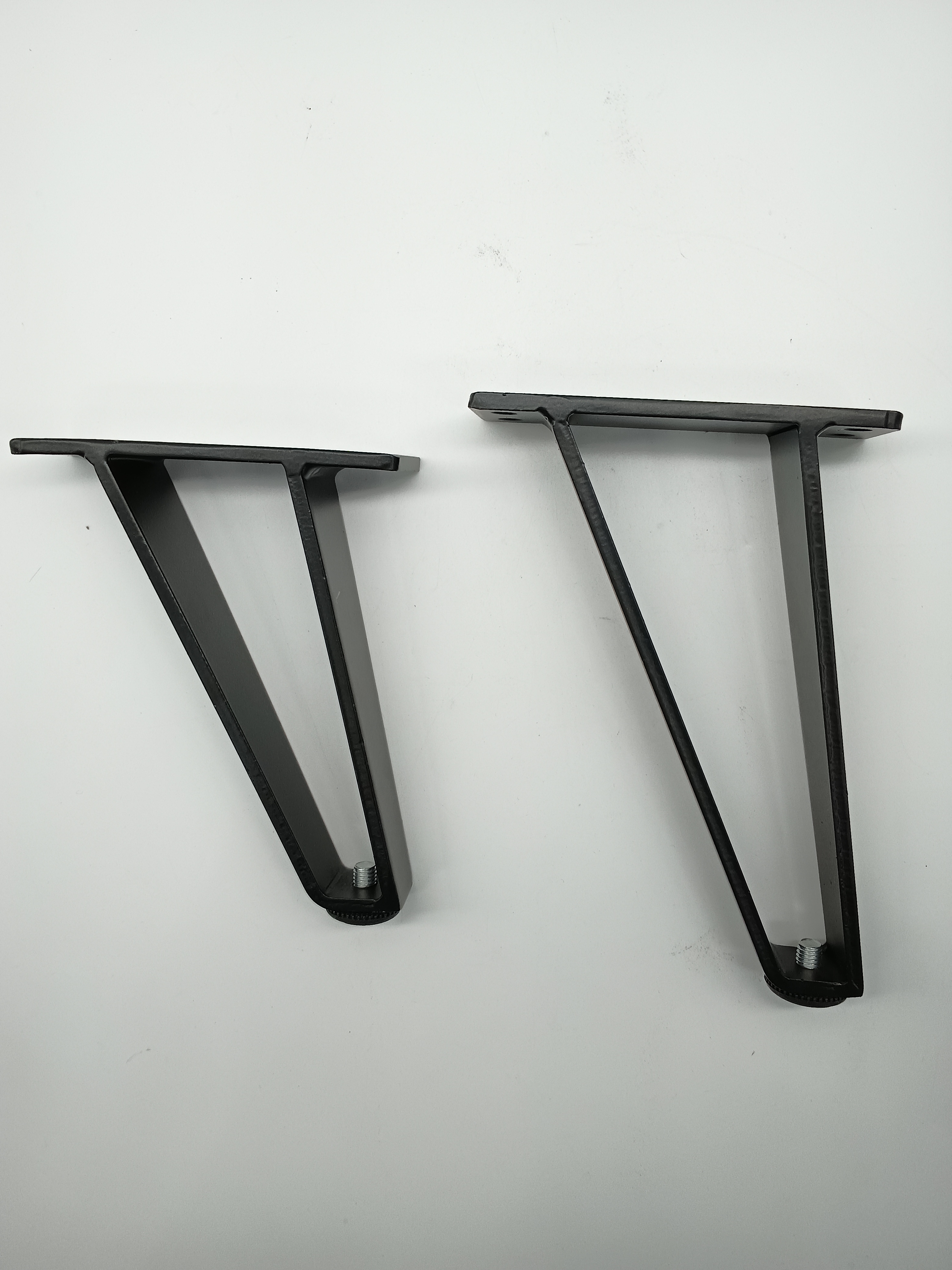 New Design Metal Furniture Cabinet Bed Luxury Style Angled Tube Sofa Iron Leg