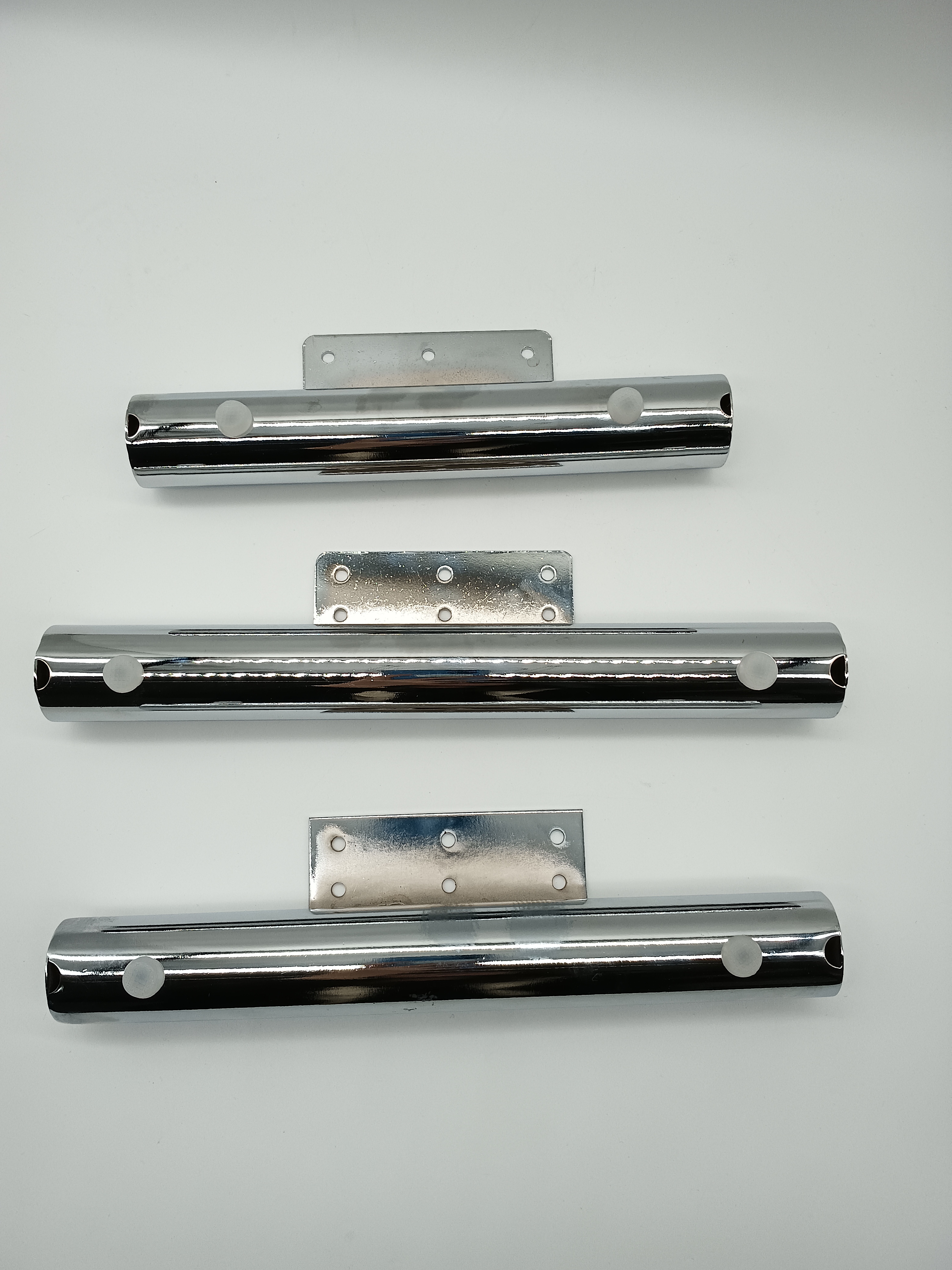 Factory High Quality Low Price Metal Modern Sofa Leg Chrome Furniture Leg Round Head Edge Sealed On Both Sides Iron Support Feet