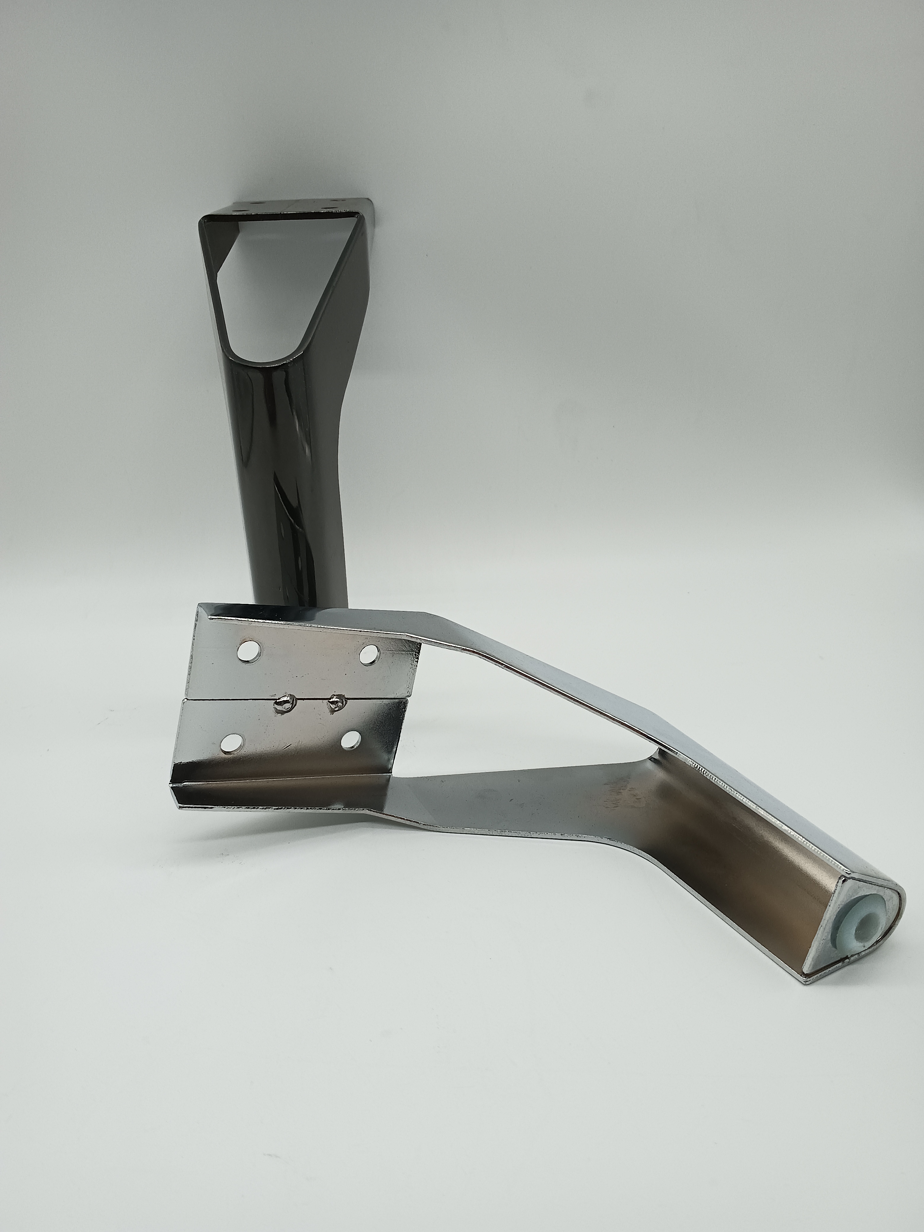 Custom Furniture Leg Manufacturing